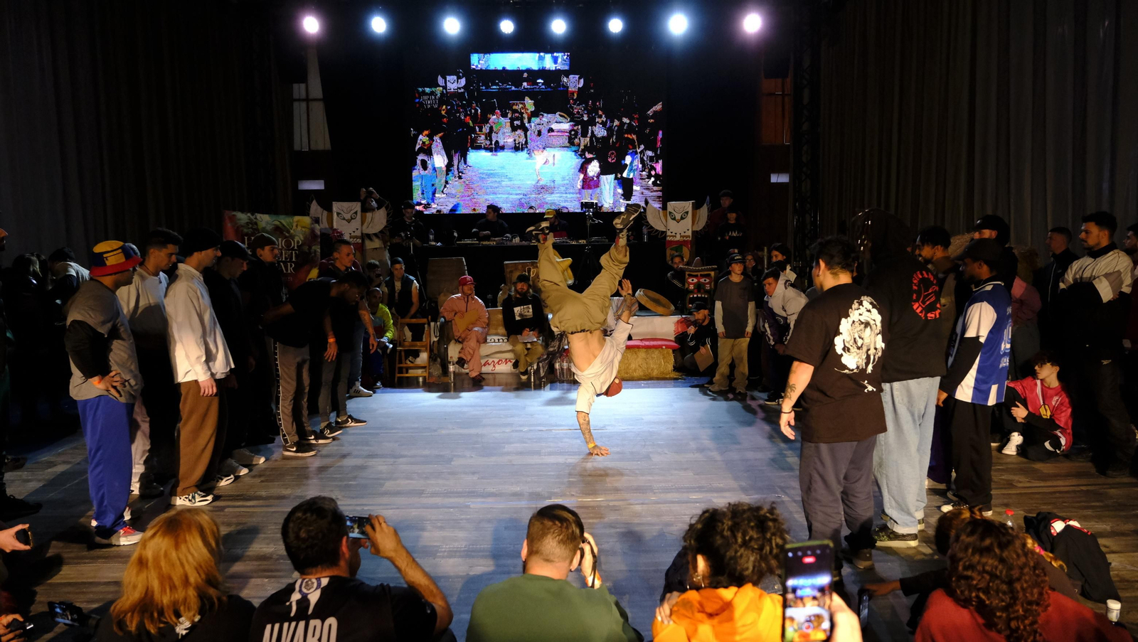 Hip Hop Street Vícar, duelo en el desierto