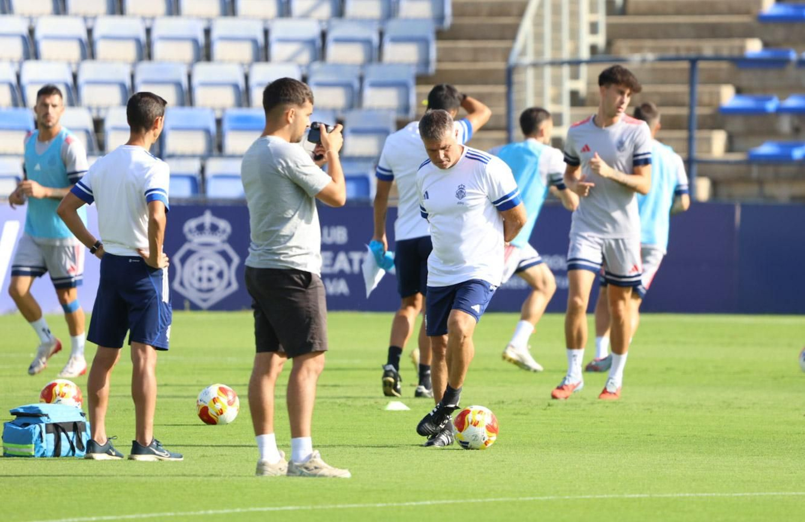 Imágenes del entrenamiento del Recreativo de Huelva en el estadio Nuevo Colombino