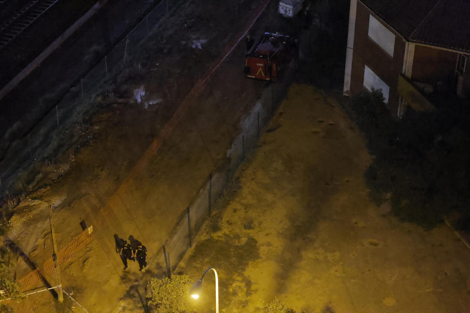 La Policía y la UME rastrean el entorno de la estación de Sevilla en busca de Álvaro Prieto