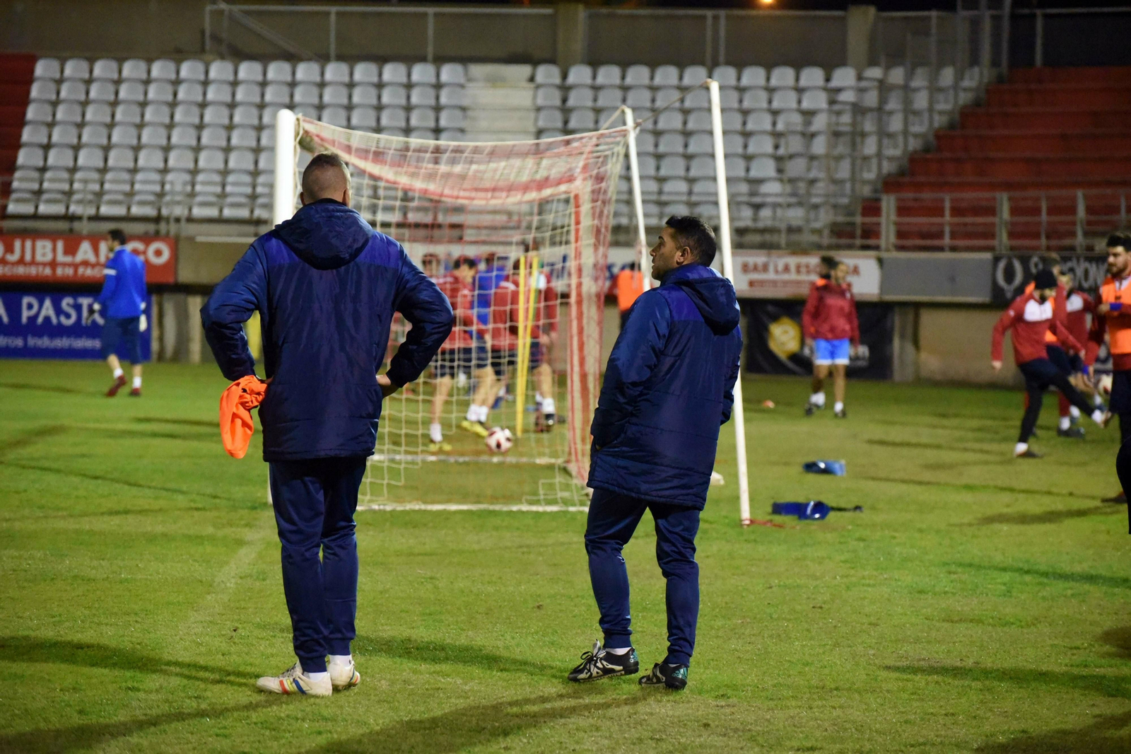 Berlanga y Fajardo siguen un entrenamiento del Algeciras.