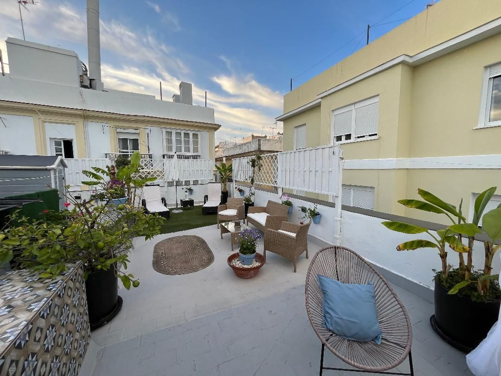 Las imágenes del Palacete de la calle Vea Murguía en Cádiz