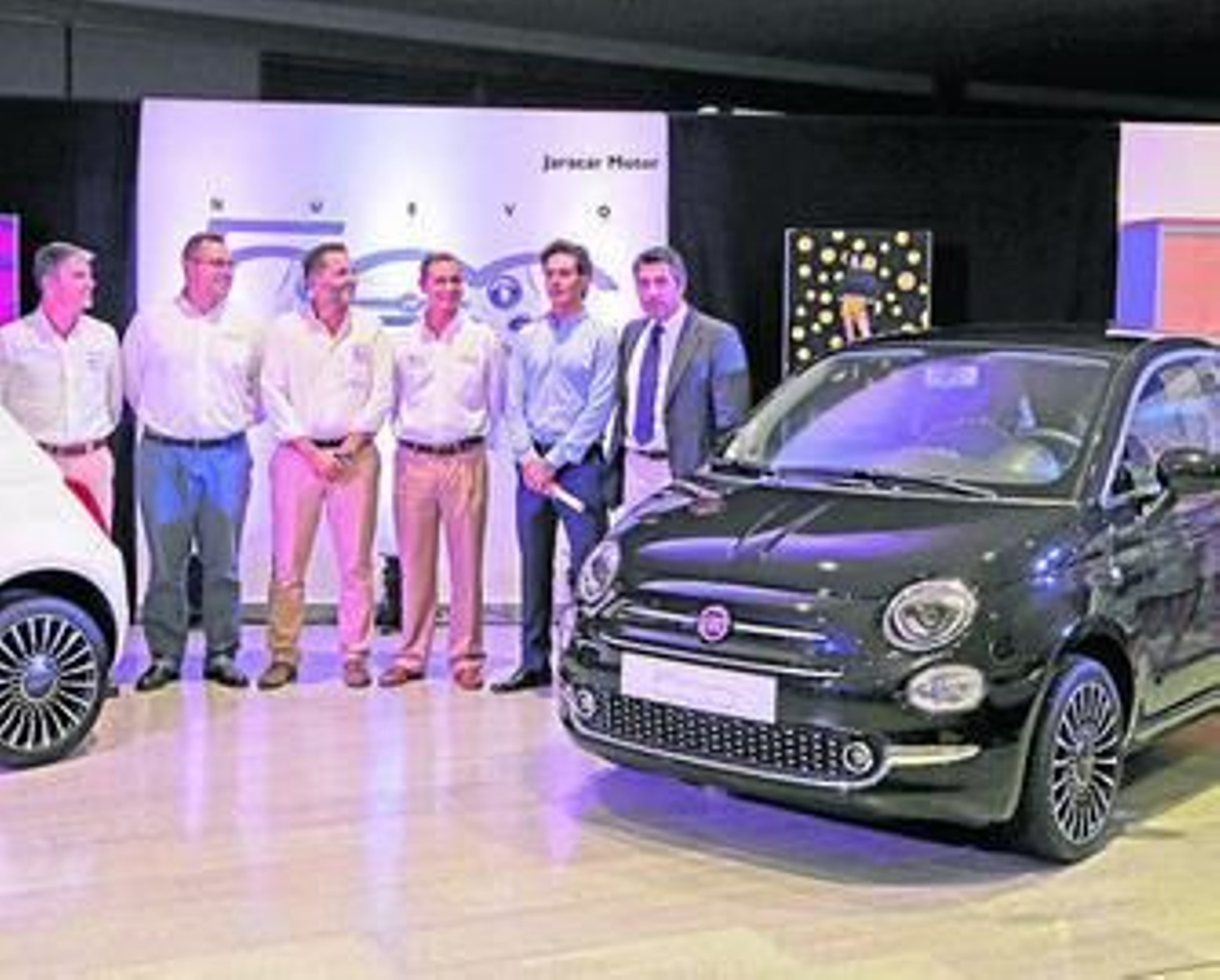 Gran bienvenida al nuevo Fiat 500