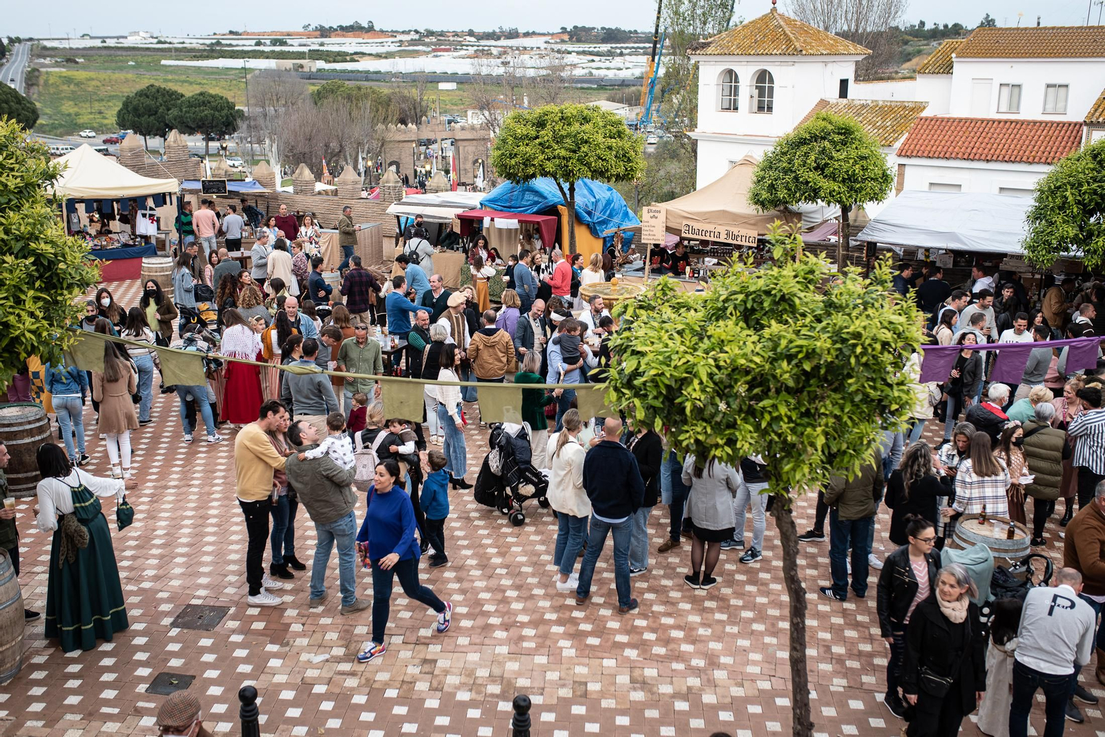 Imágenes del ambiente en la Feria del Descubrimiento de Palos de la Frontera