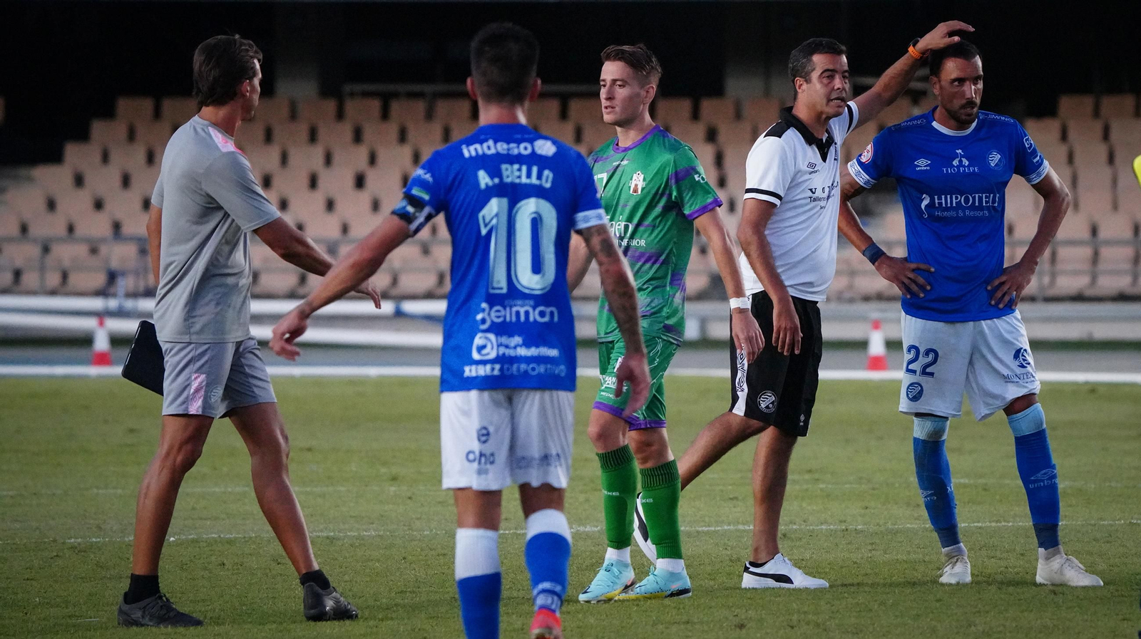 Imágenes del Xerez DFC- Atco. Mancha Real (0-1)