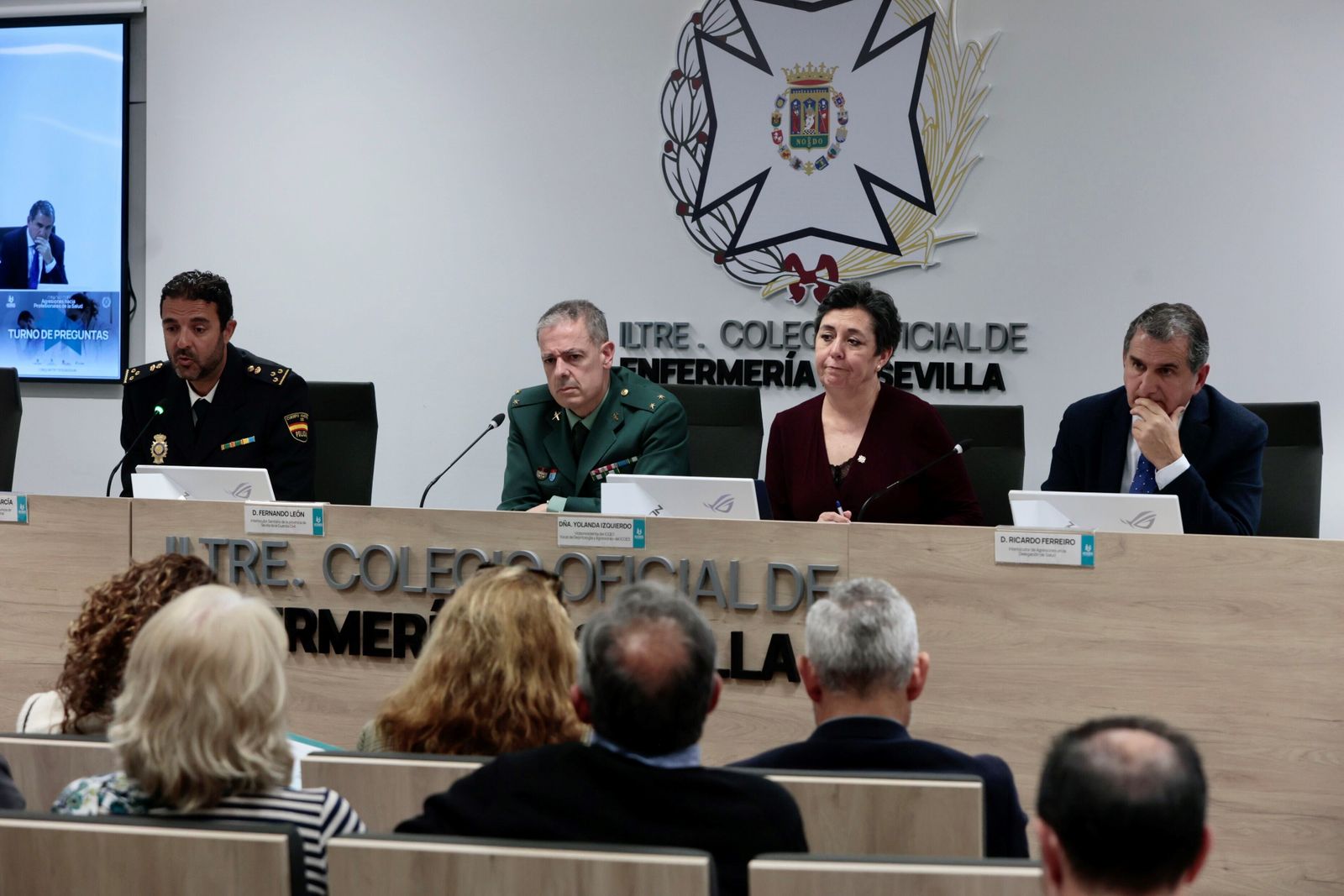 Un momento de las jornadas en el Colegio de Enfermería de Sevilla.