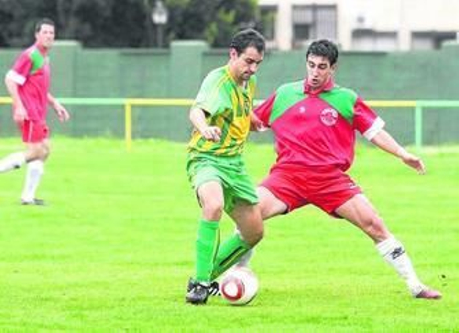 El cuadro barreño no pudieron frenar a un serio Marinaleda.