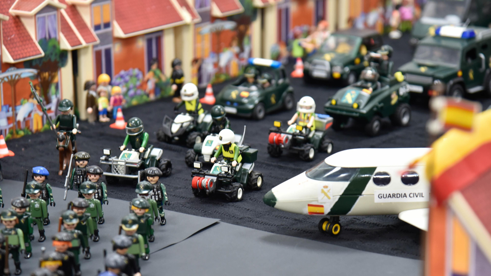La exposición de Playmovil Homenaje a la Guardia Civil