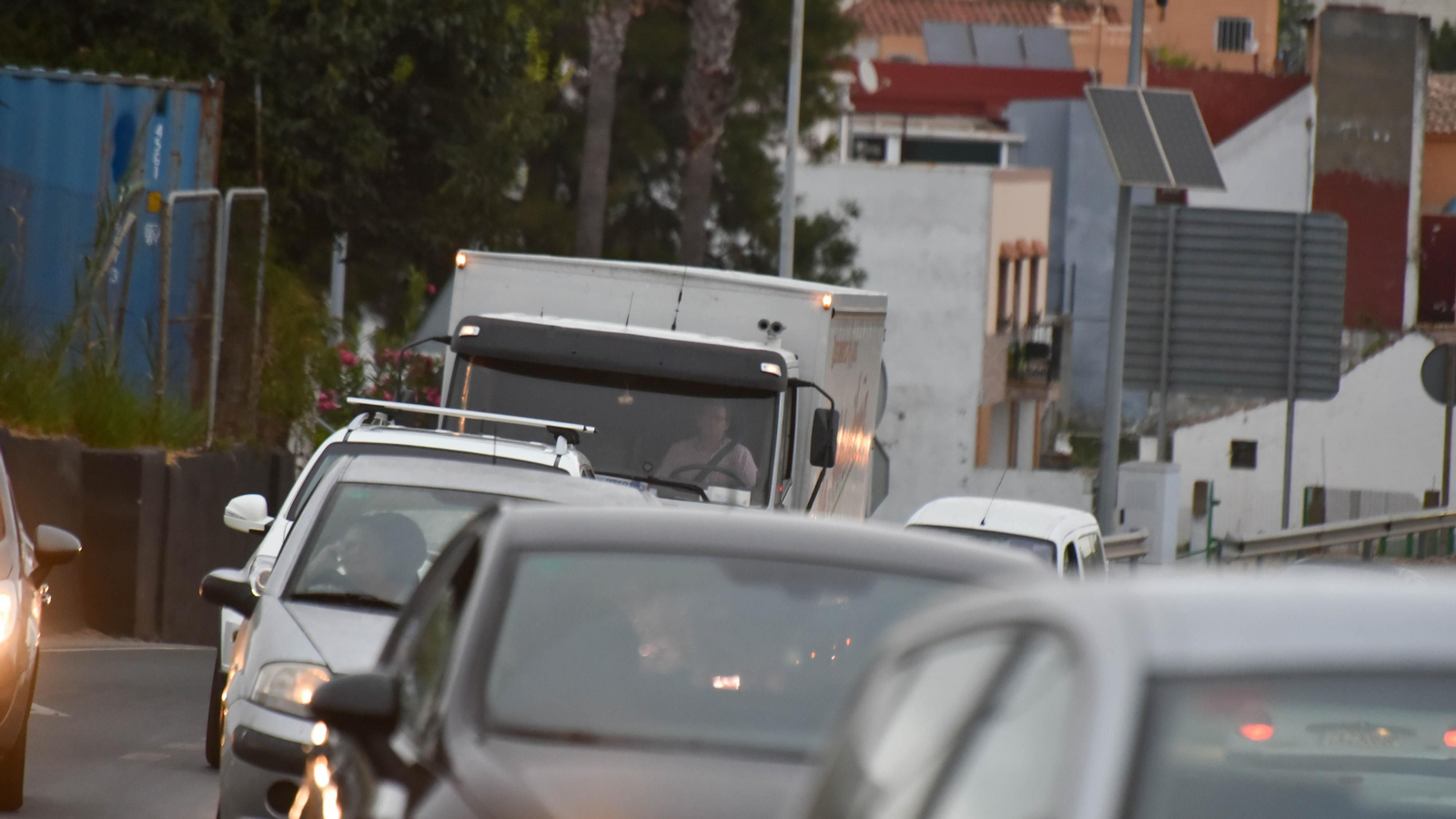 Las fotos de la retenciones de trafico en la A-7 a su paso por el Campo de Gibraltar