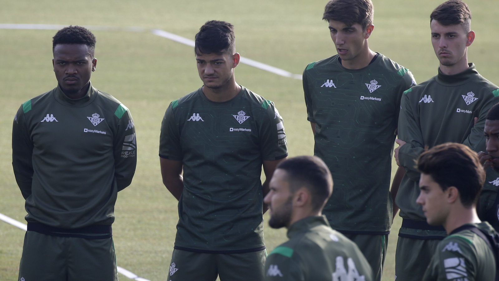 Kaptoum, Ismael, Edgar y Raúl, en el entrenamiento de ayer con el primer equipo.