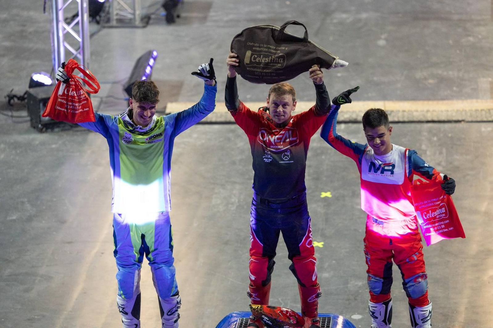 En imágenes: el Soloflow Freestyle enamora en Jaén con acrobacias y espectáculo en estado puro