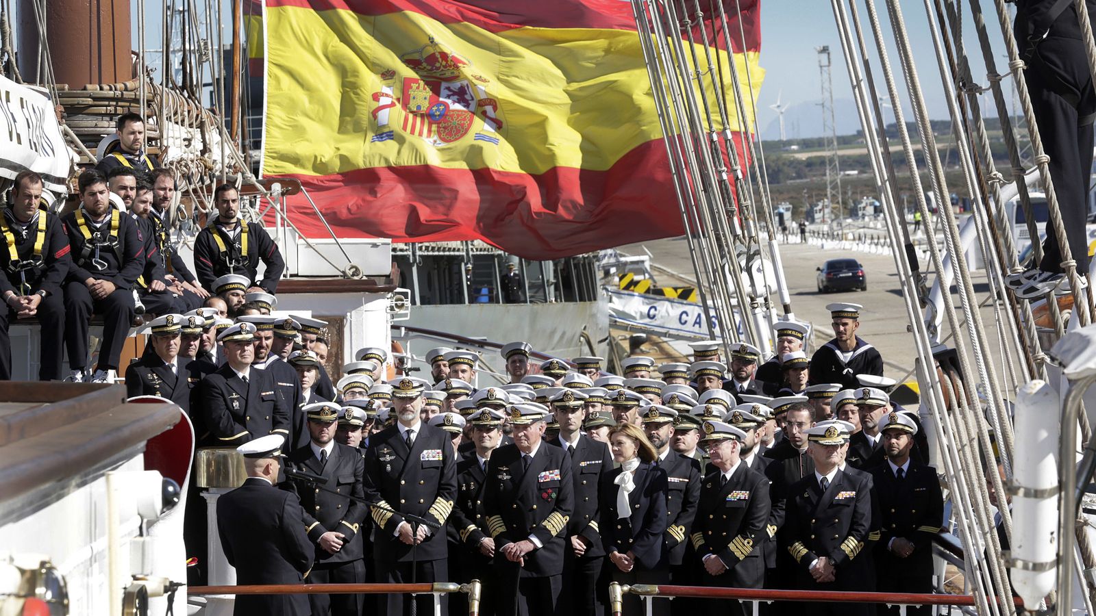 Los Reyes, en el Juan Sebastián de Elcano.