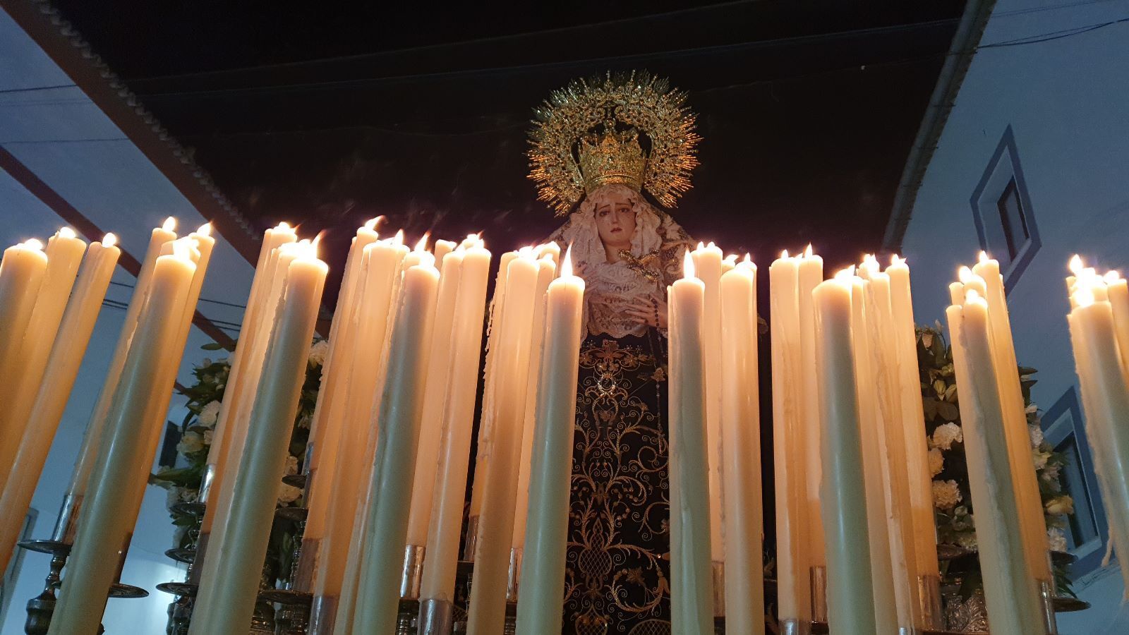 Viernes Santo en Castro del Río: A los pies del Santo Sepulcro, en imágenes