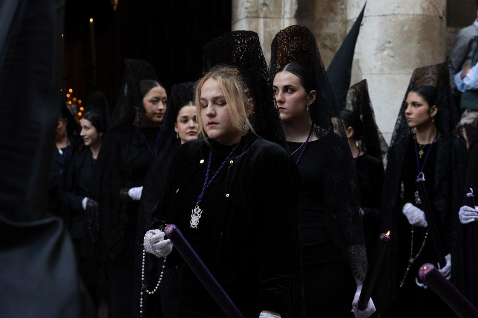 Los jiennenses arropan a las tres cofradías de la tarde en un Domingo de Ramos más caluroso de lo esperado (II)
