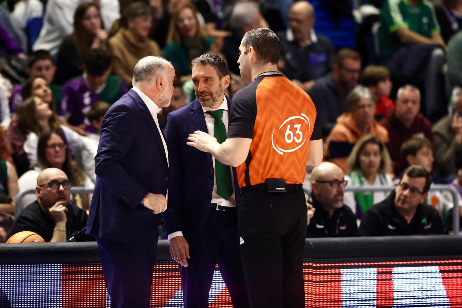 Las fotos del Unicaja-Baskonia