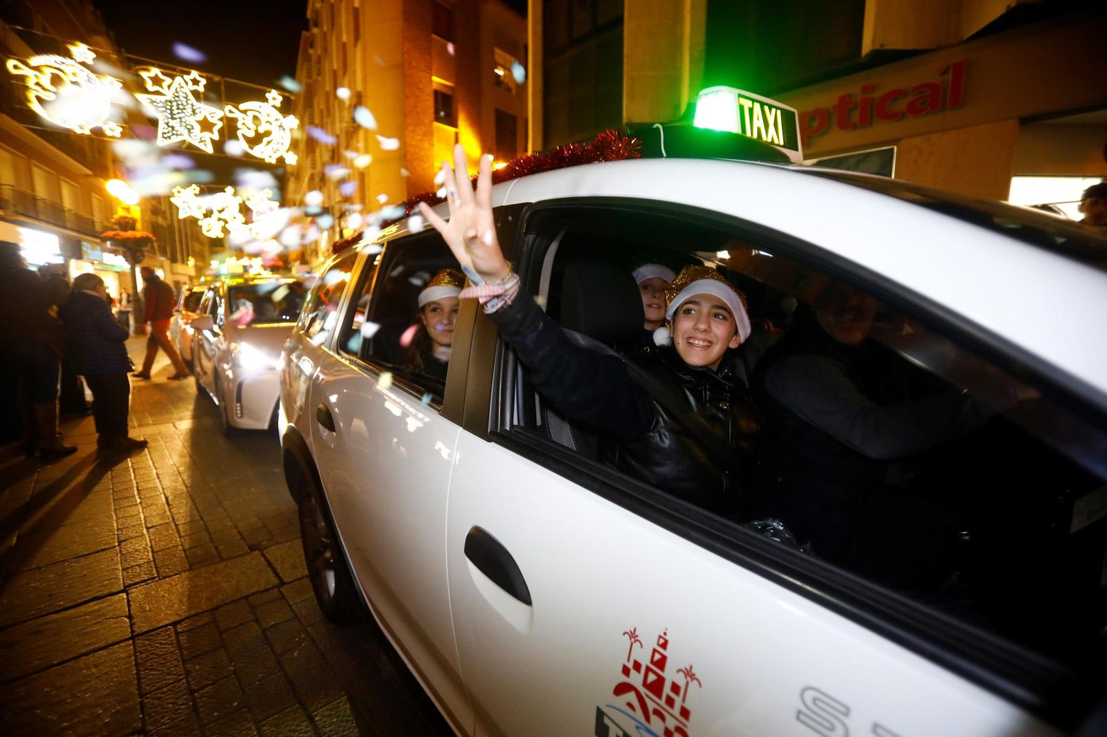 Las fotos del Paseo de la Ilusión de los mayores de Córdoba