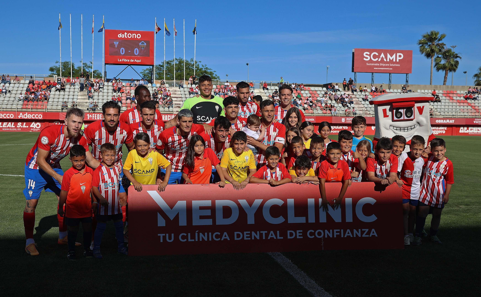 Las mejores fotos del Algeciras - Castellón de Primera RFEF