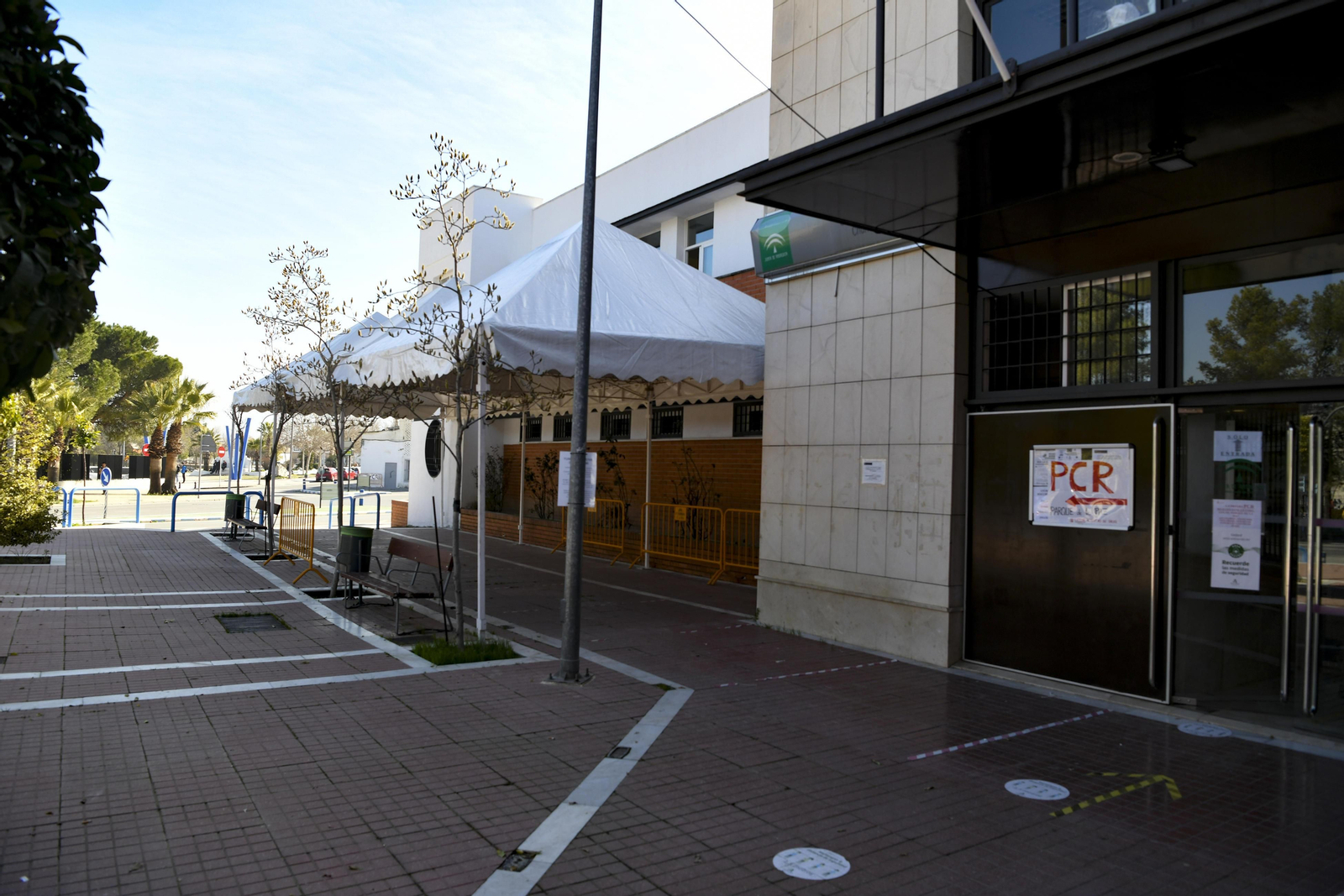 Centro de salud de Churriana de la Vega, preparado para vacunar
