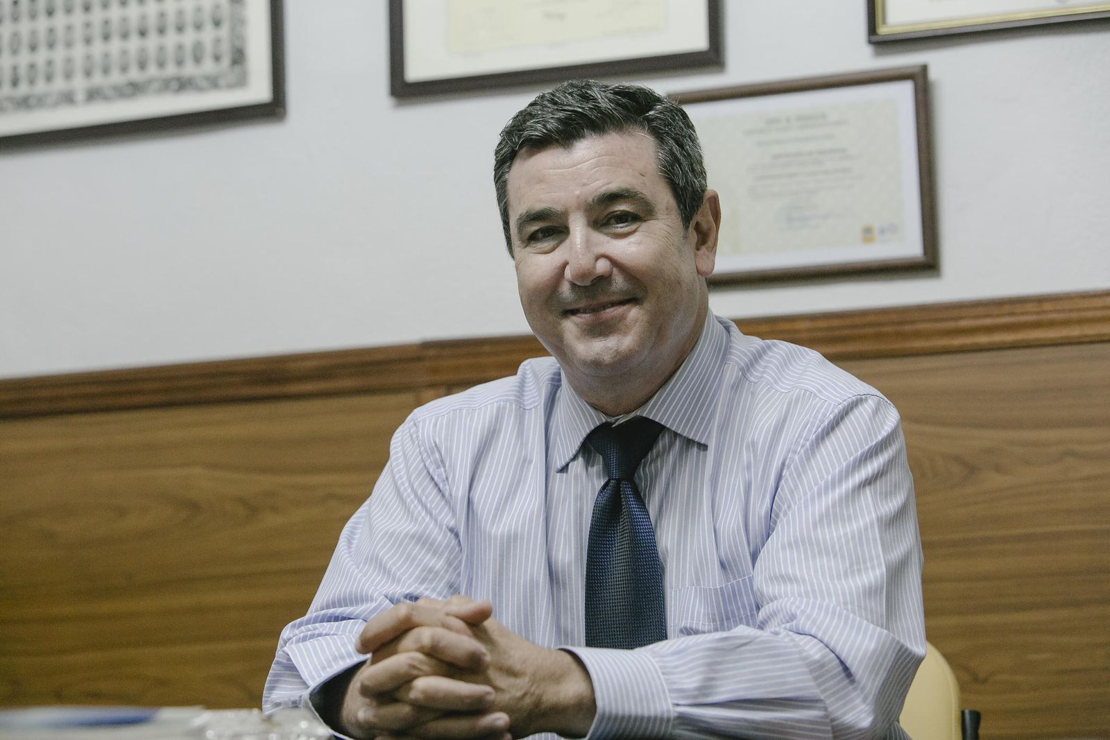 Alfonso Pozuelo, ayer en su despacho de abogados de la calle San Francisco.