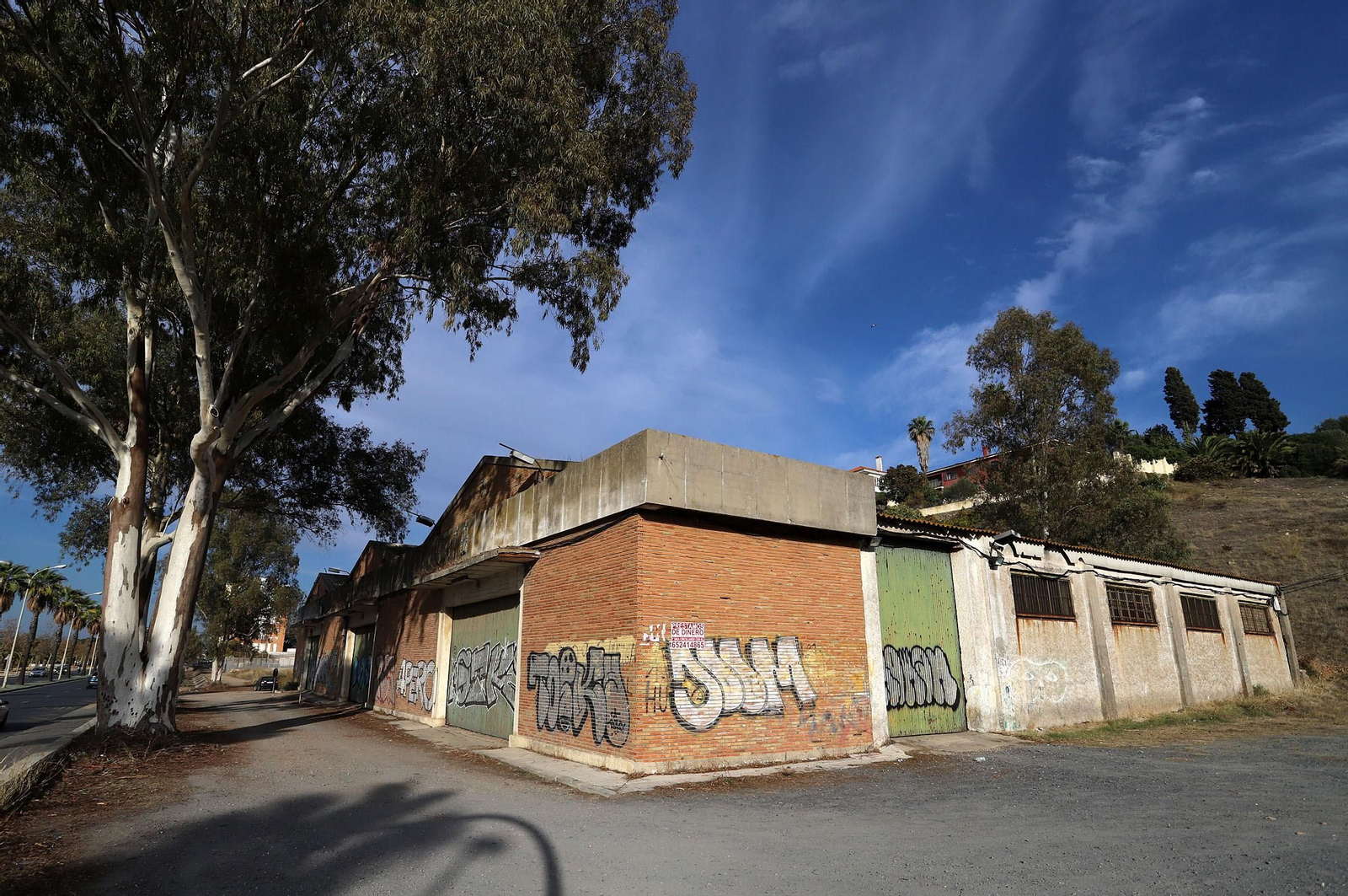 Las naves del almacén municipal.