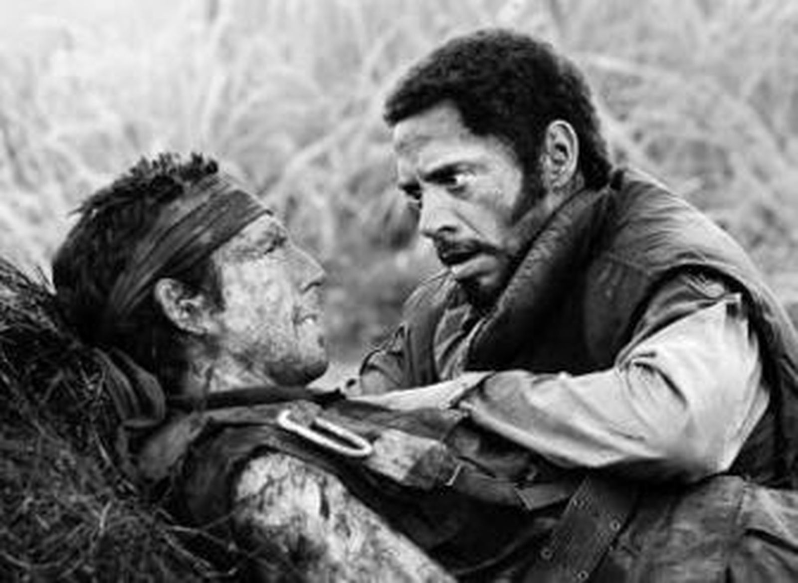 Ben Stiller y Robert Downey Jr., en una imagen del filme.