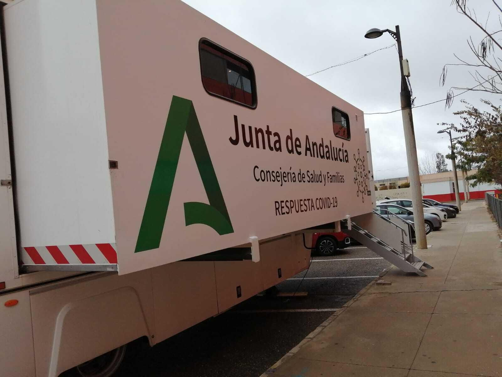 Uno de los camiones de vacunación que movilizará la Junta la próxima semana.