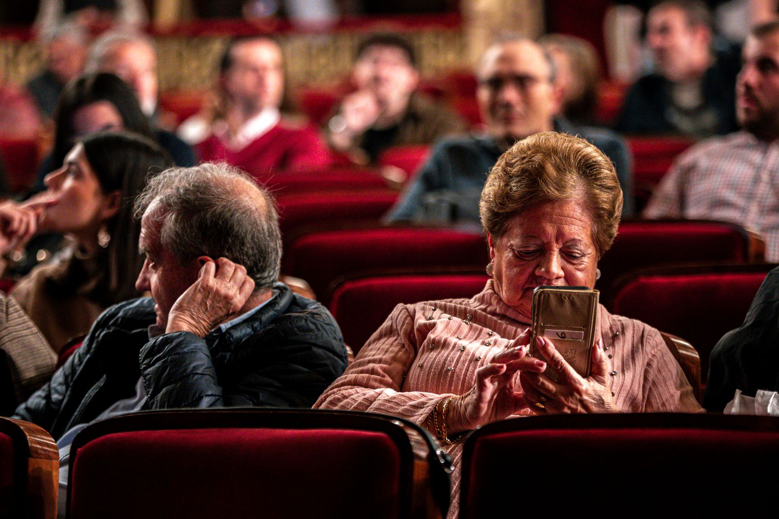 Búscate entre las mejores imágenes de la segunda sesión de cuartos de final del COAC 2026