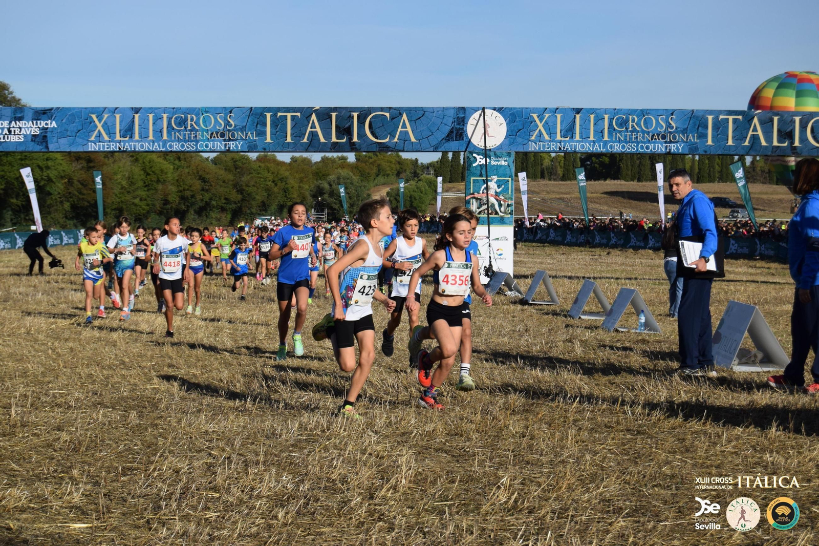 Búscate en las fotos del Cross de Itálica 2025 | 9