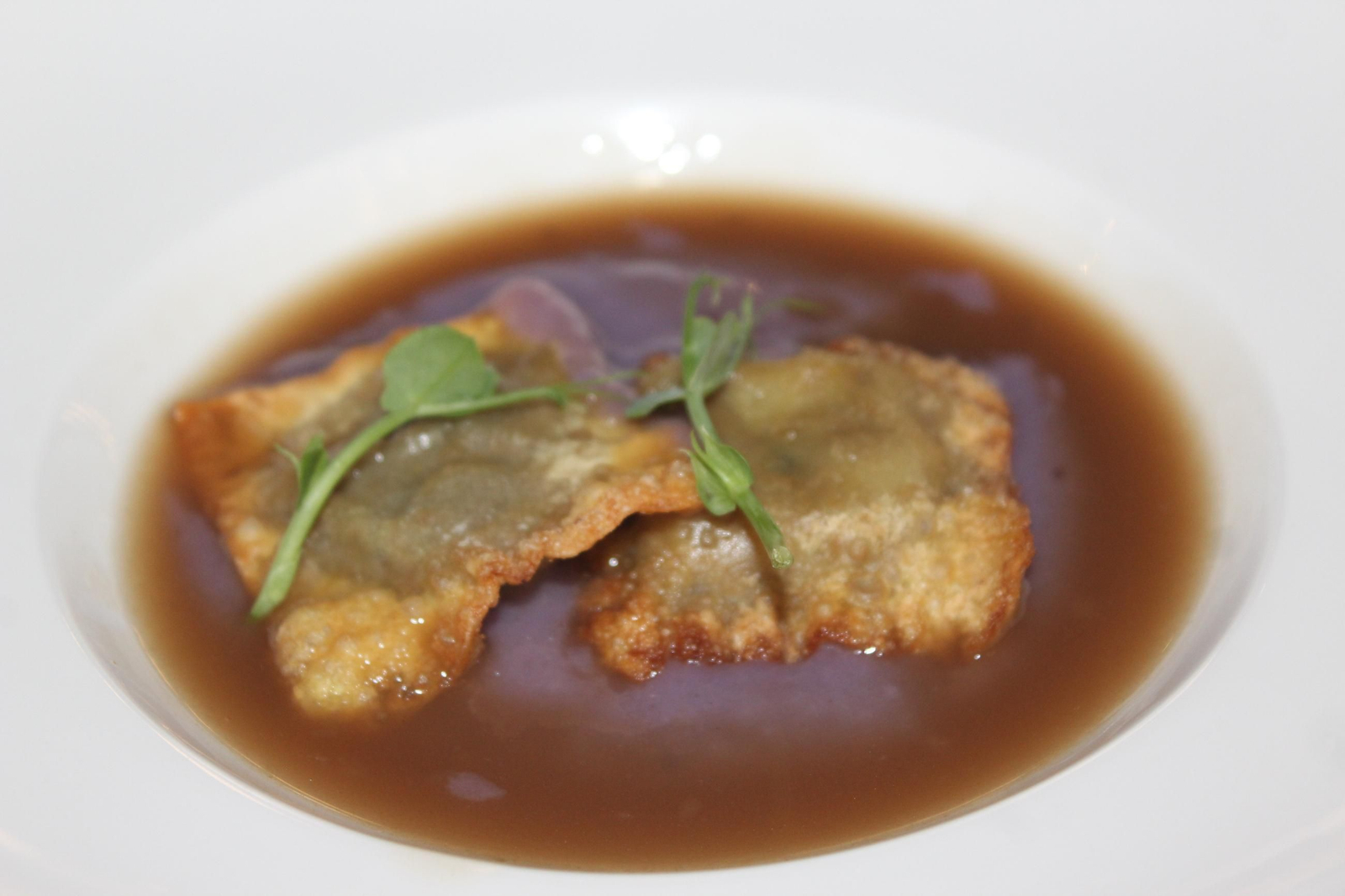 Las mejores fotos de la Terraza Carmona y sus jornadas del toro bravo en la cocina