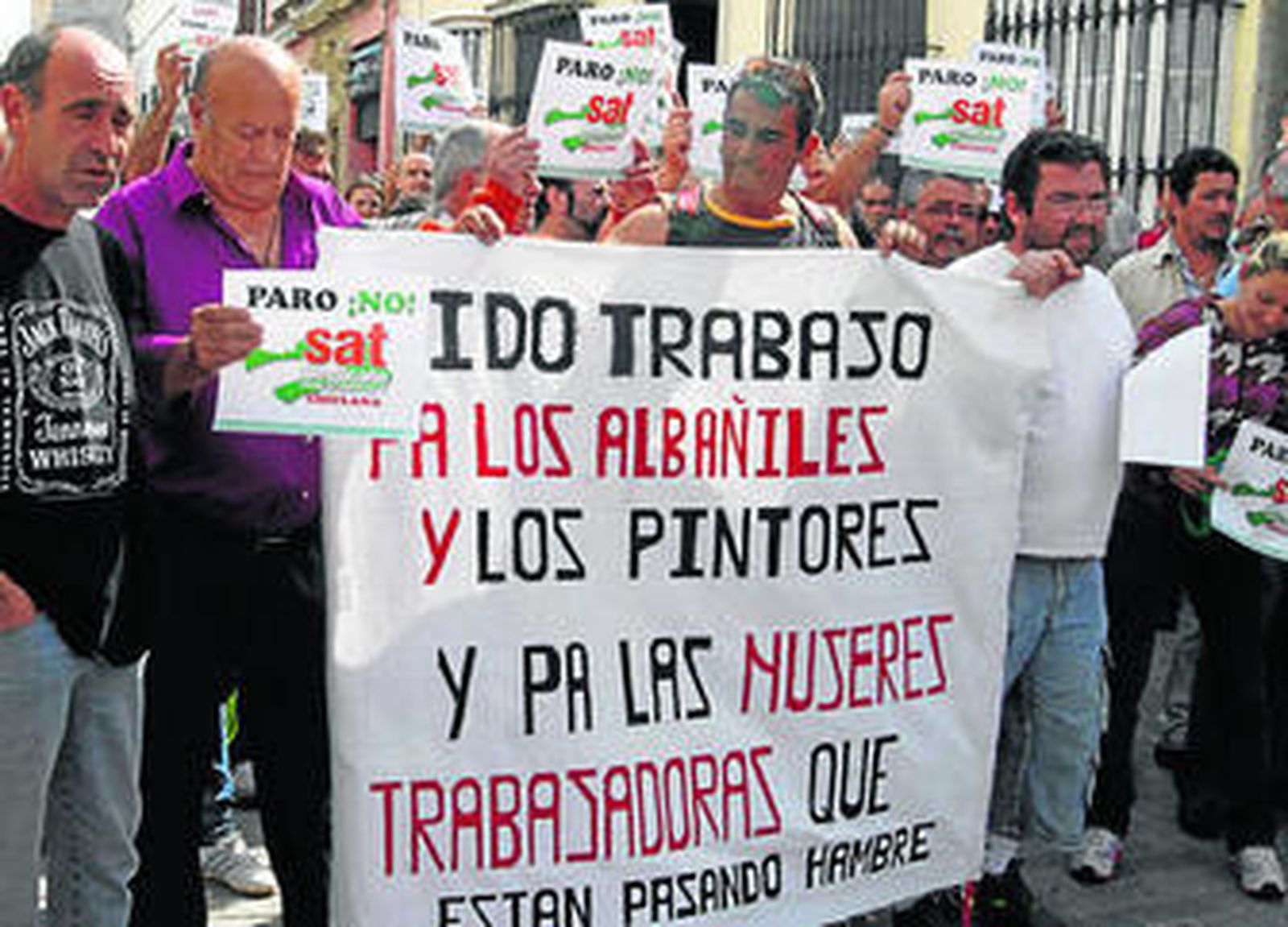 Concentración contra el paro, el pasado lunes frente al Ayuntamiento.
