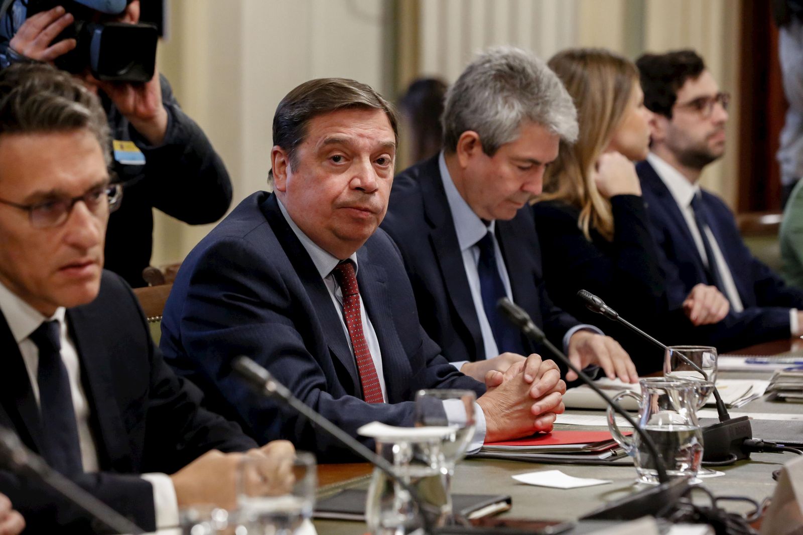 Luis Planas, en la reunión este lunes del Pleno del Observatorio de la Cadena Alimentaria