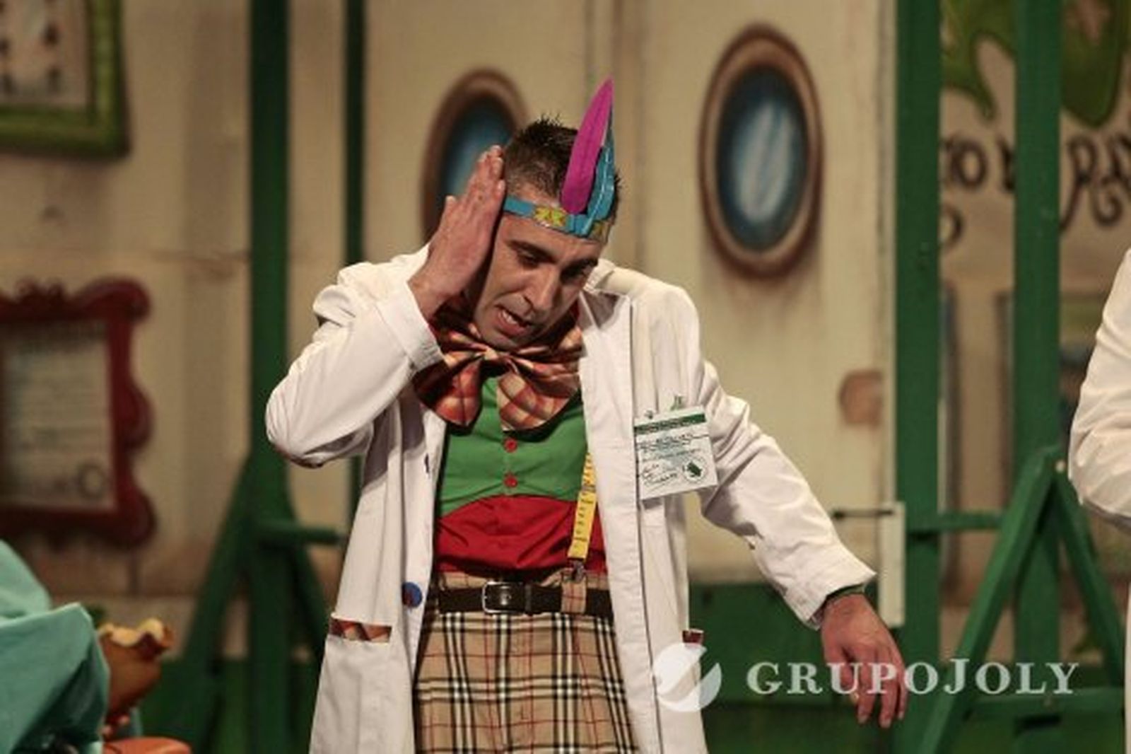 Clínica privada Sana, sana culito de rana. 

Foto: Fito Carreto · Julio Gonzalez · Lourdes de Vicente