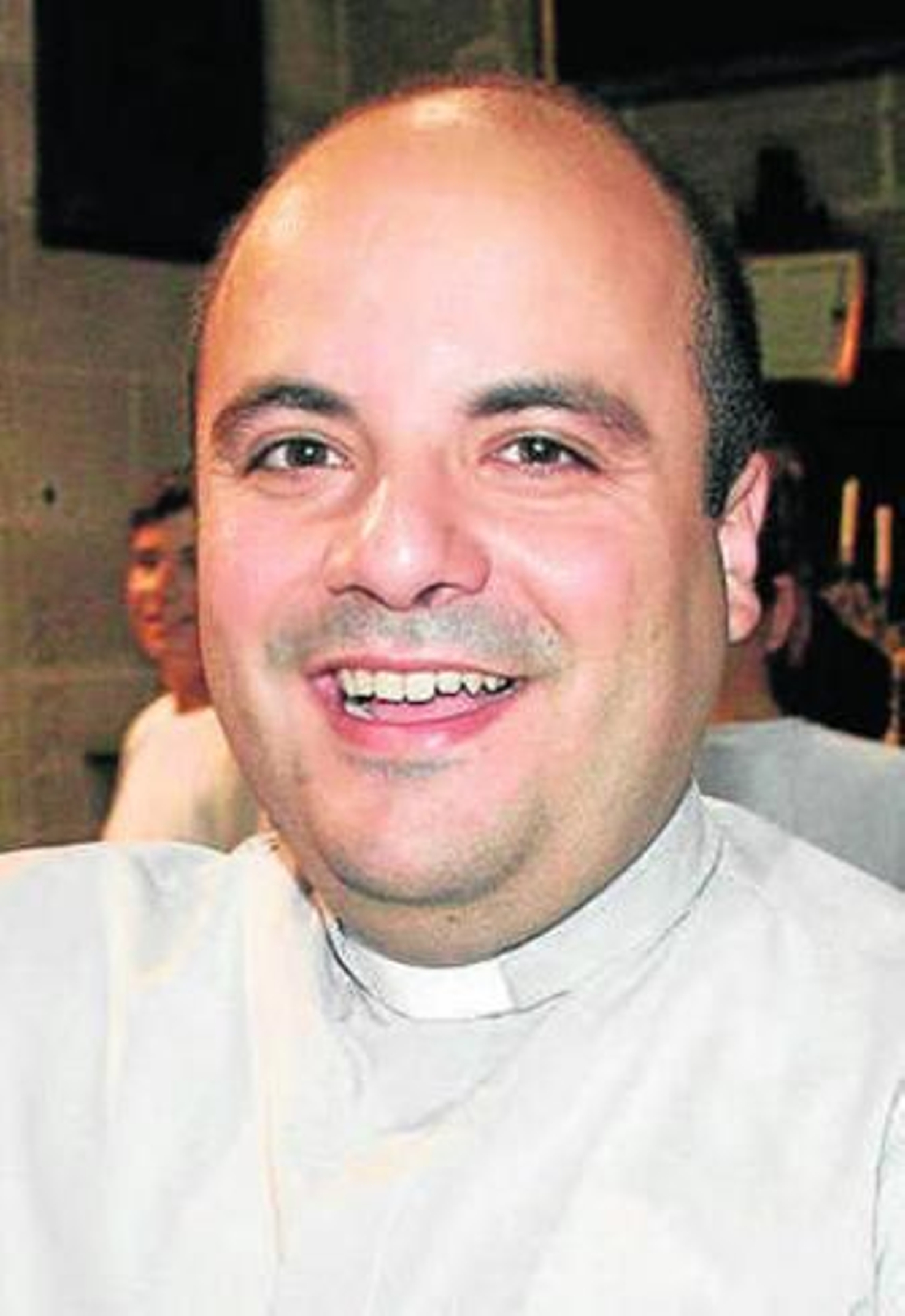 Carlos López Segovia.