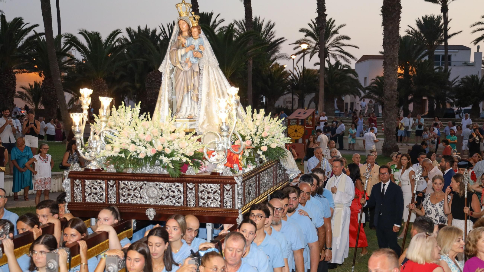 Momento de la procesión.