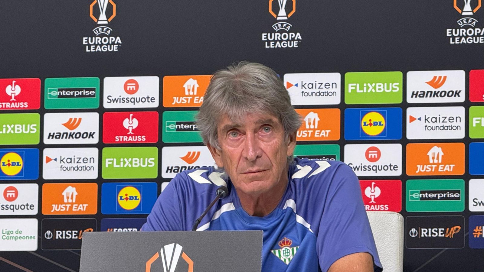 Pellegrini, en un momento de la rueda de prensa de este martes.