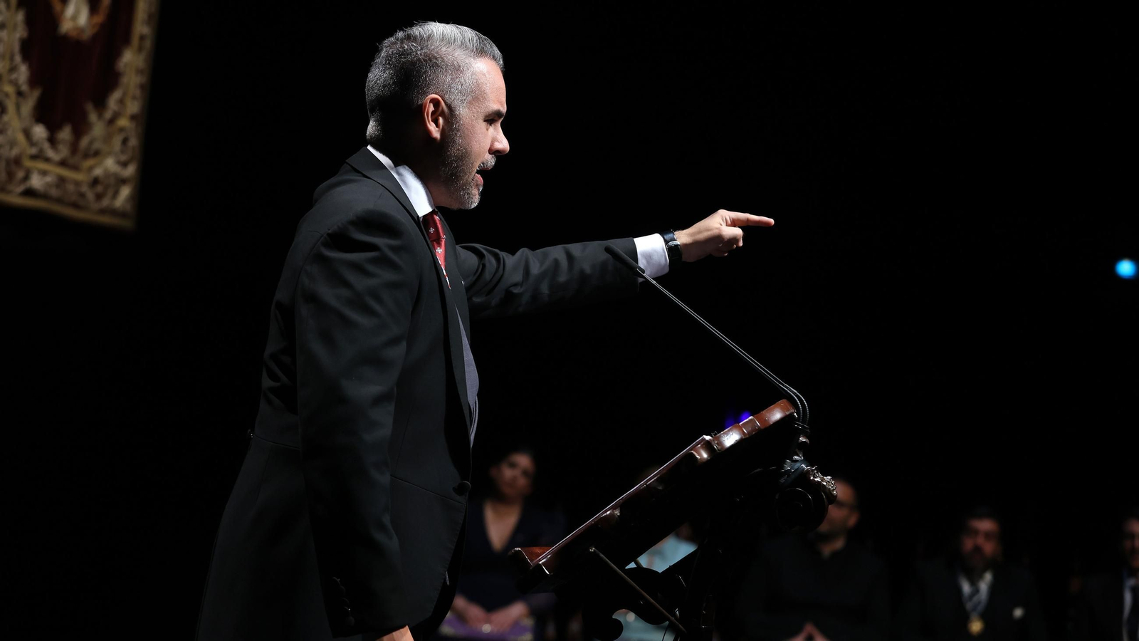 Imágenes de David Puerto en su pregón de Semana Santa 2025 en Jerez