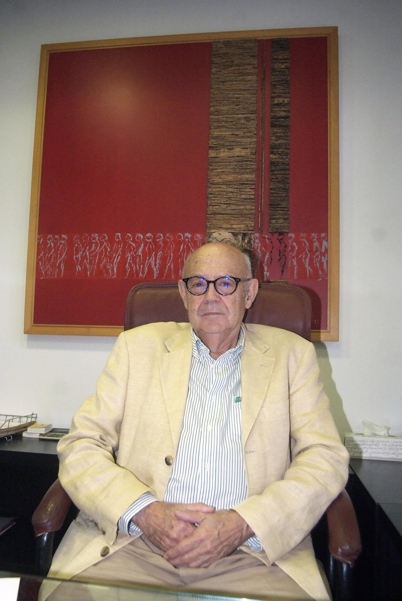 Gonzalo Hernández Guarch lleva ya escritos un total de 31 libros.