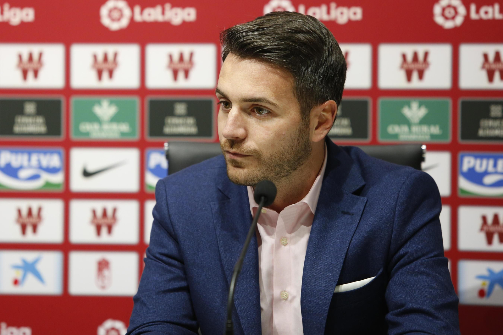 Fran Sánchez, cerca de abandonar el Granada CF.