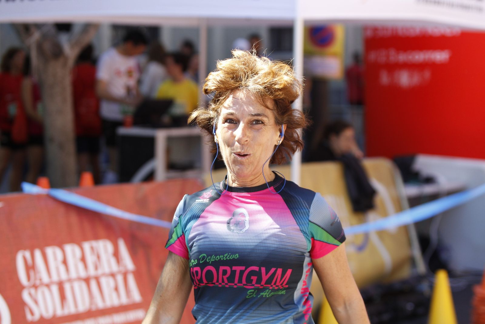 Fotogalería carrera atletismo popular enfermedades poco frecuentes. La Salle Almería