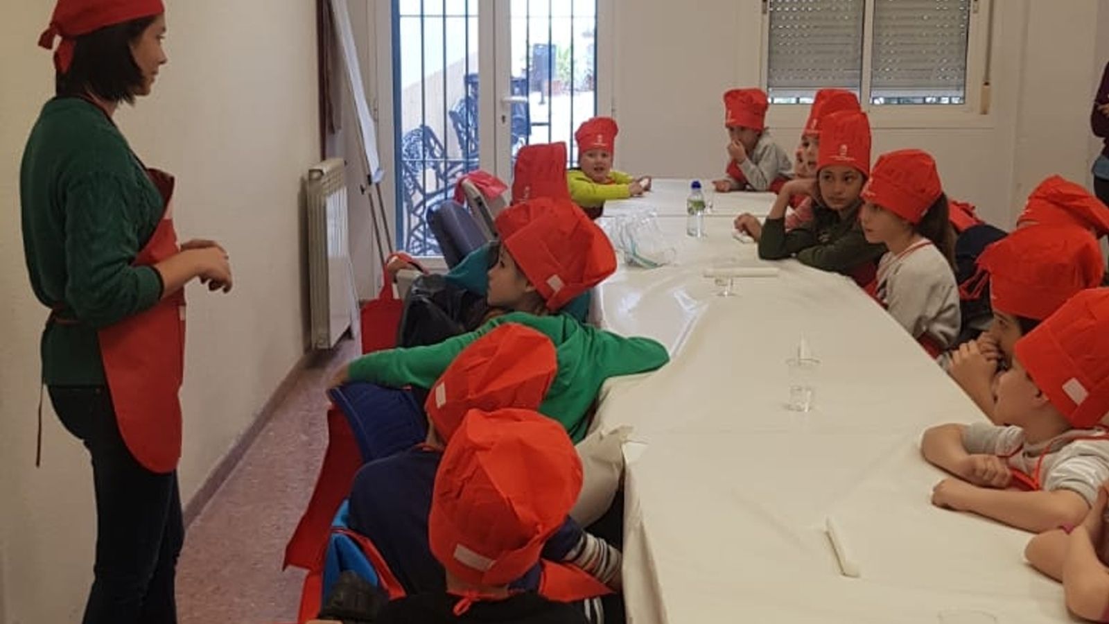 Taller de repostería en Huércal