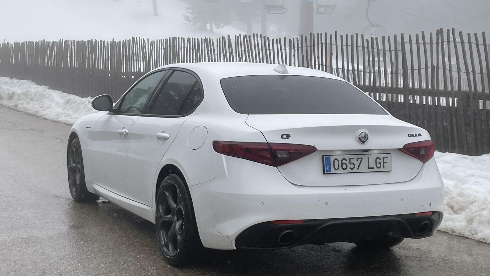 Una dirección fantástica, su tracción total o el poderío del motor están entre los argumentos de este Giulia Veloce.