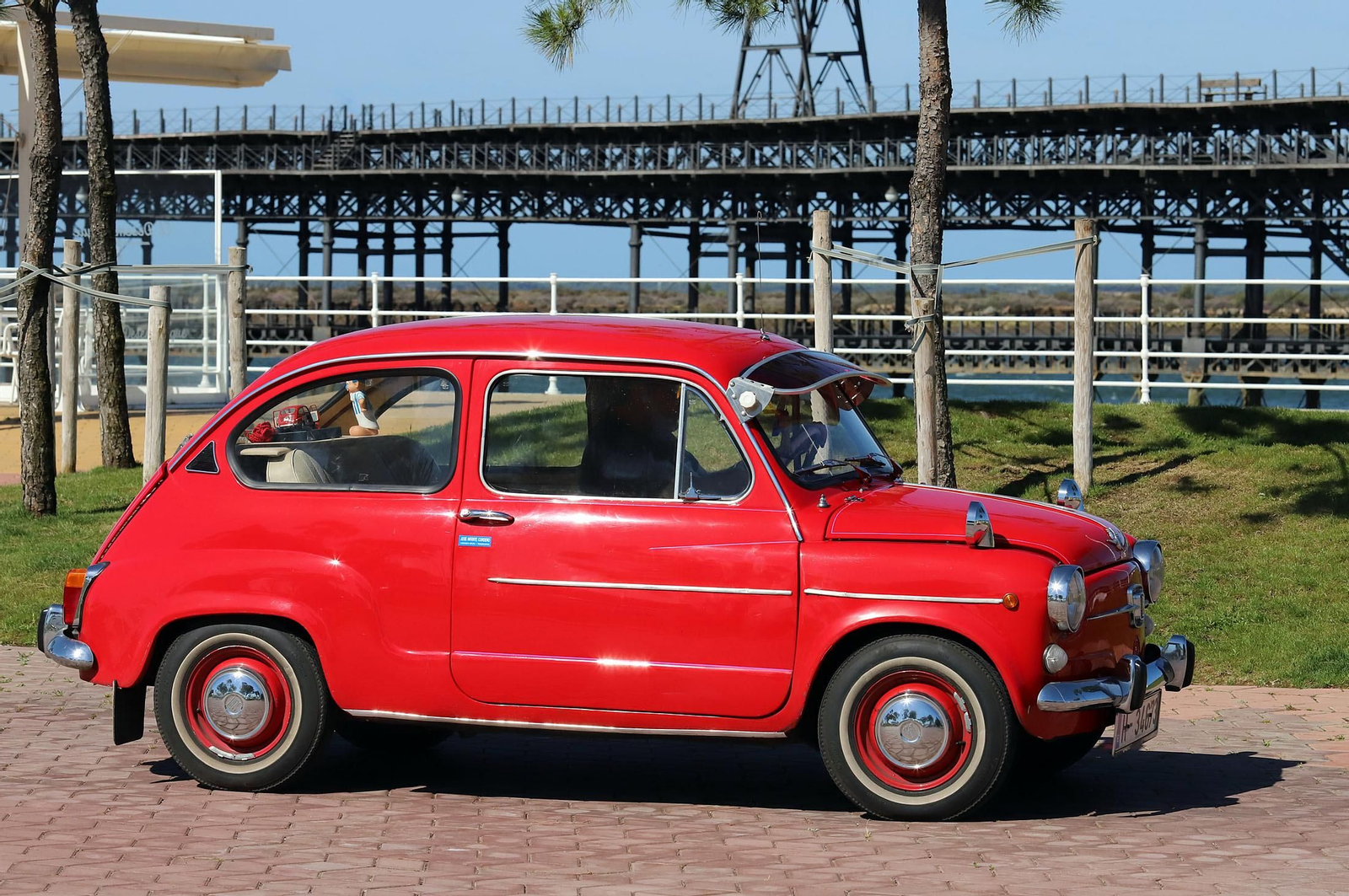 Imágenes de la concentración del Club Seat 600