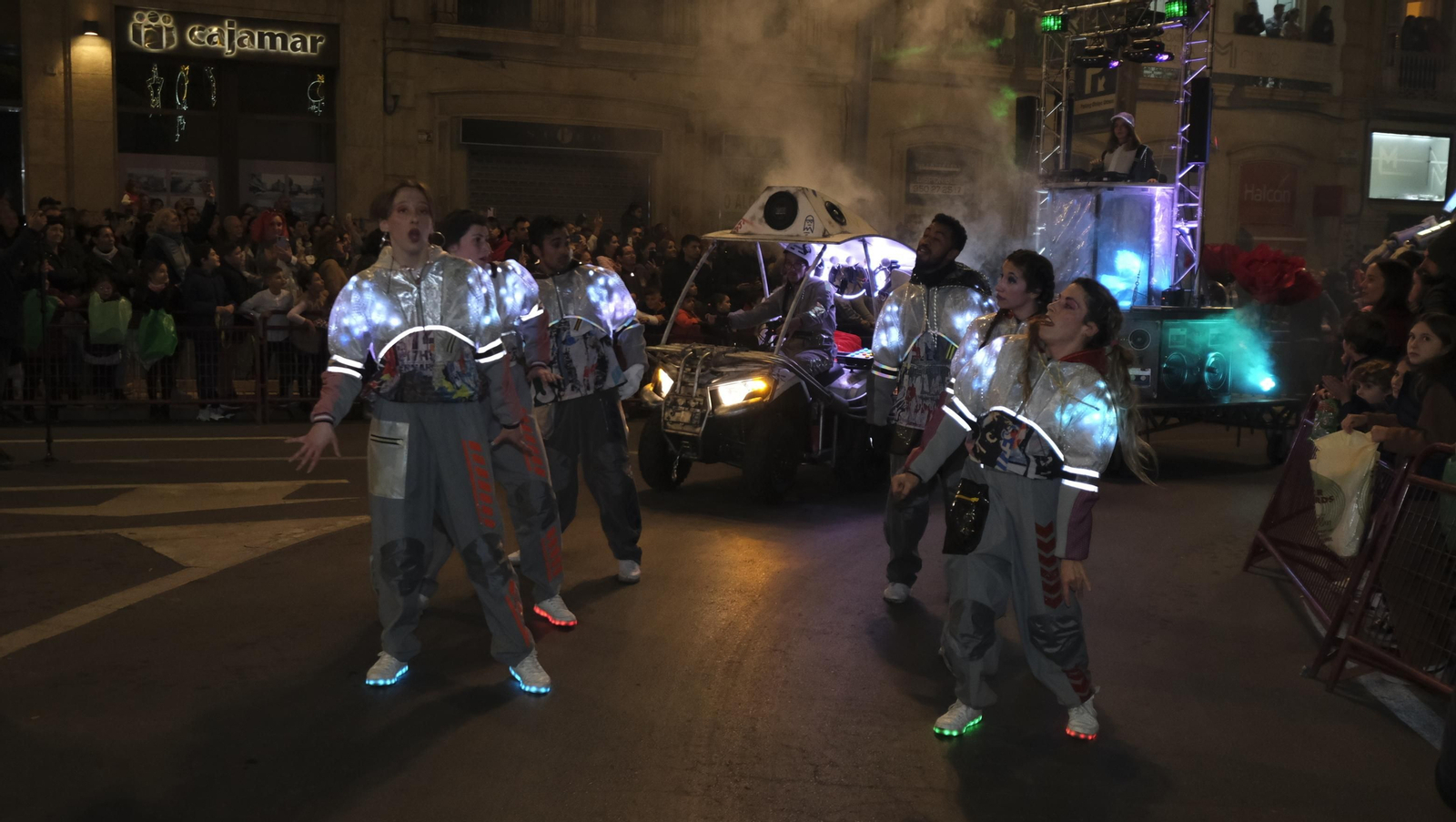 Imágenes de la Cabalgata de los Reyes Magos en Almería