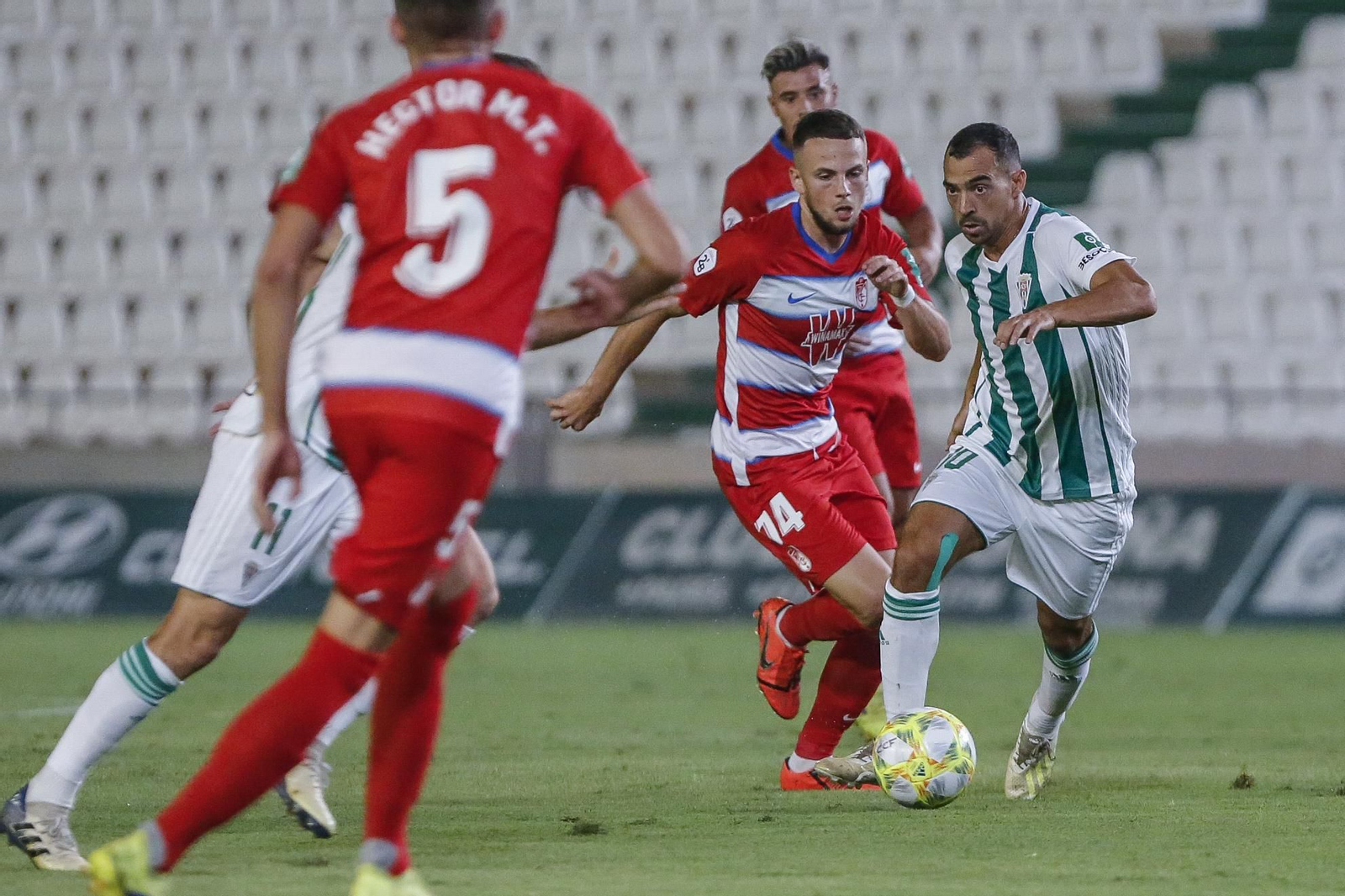 Las imágenes del Córdoba CF-Recreativo Granada