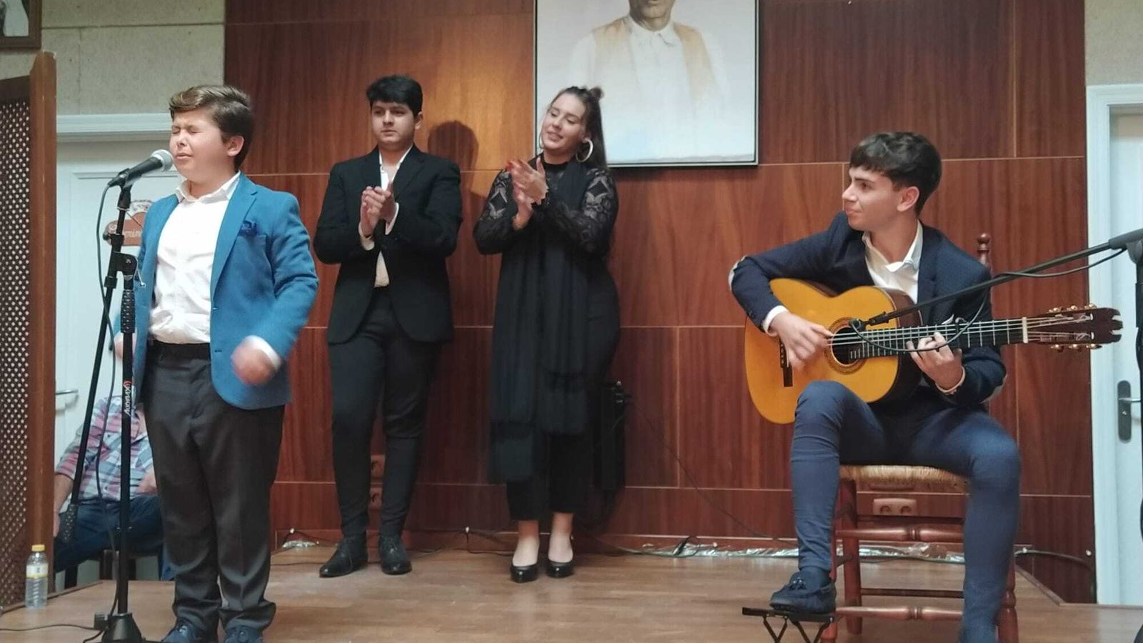 Una imagen de la actuación de los jóvenes en el ciclo De Peña en Peña
