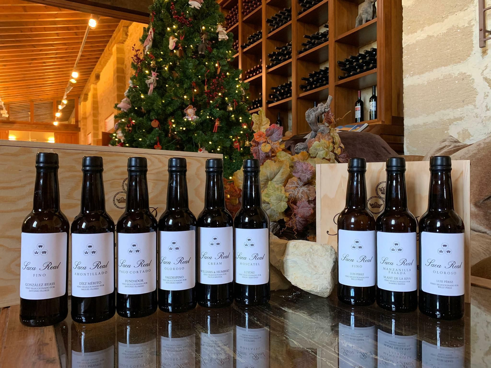 Botellas de la 'Saca Real' de vinos de Jerez para la campaña de Navidad de los Reyes Magos.