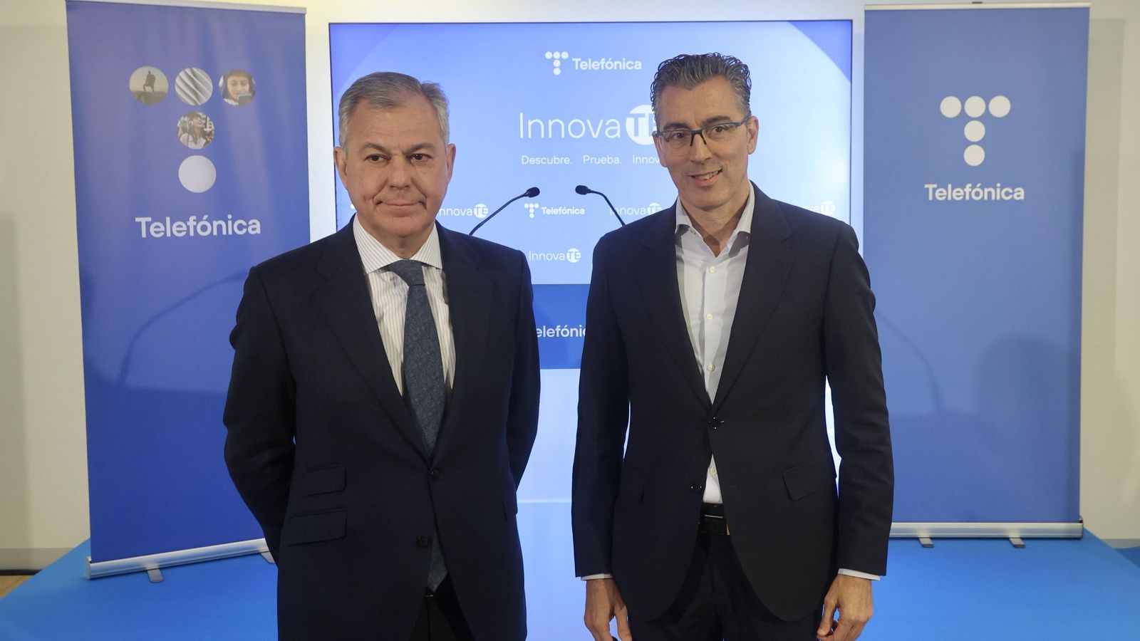 El alcalde de Sevilla, José Luis Sanz, y el director Territorial Sur de Telefónica, Joaquín Segovia Alonso.