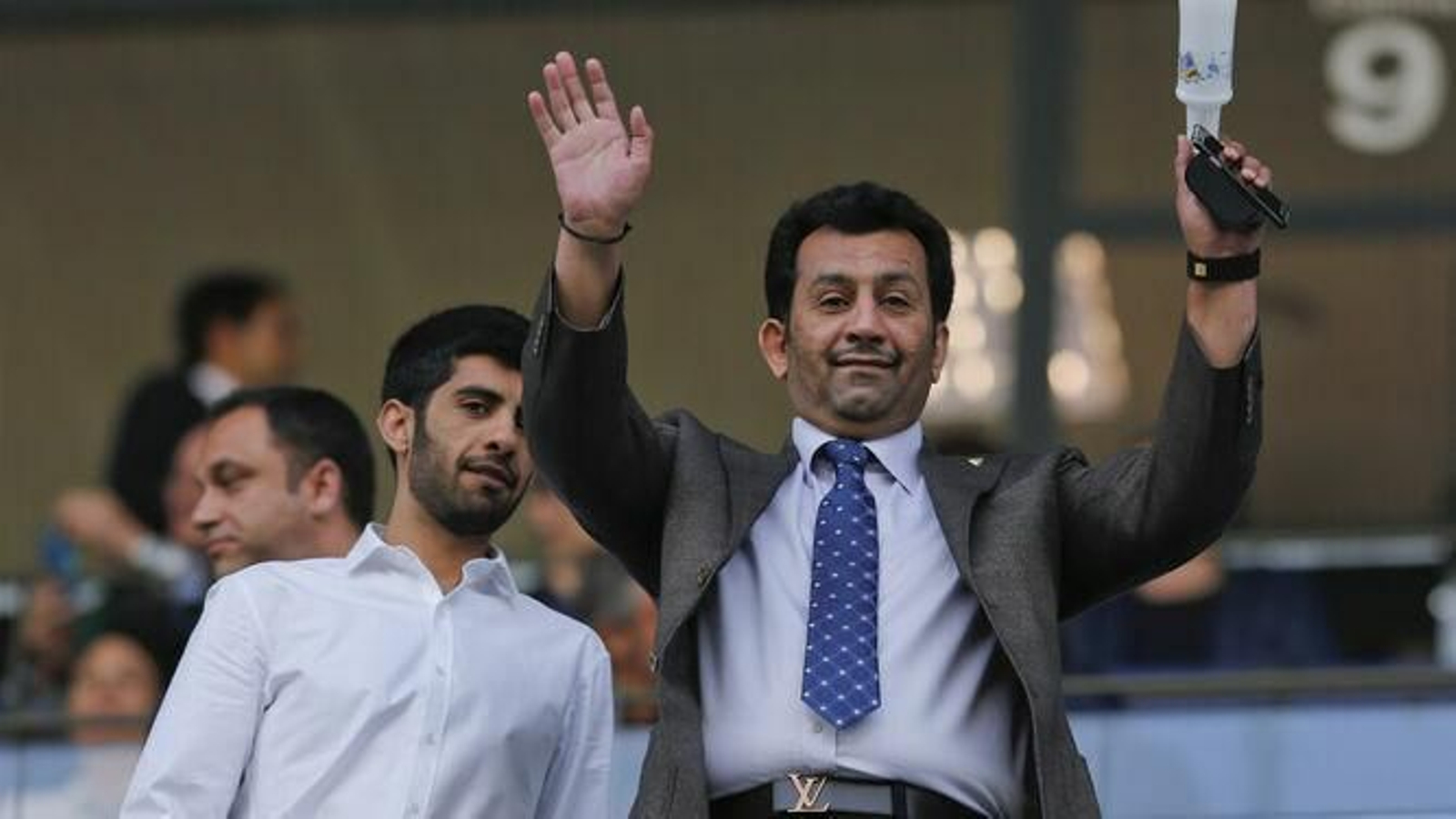Nasser y Abdullah Al Thani en La Rosaleda.