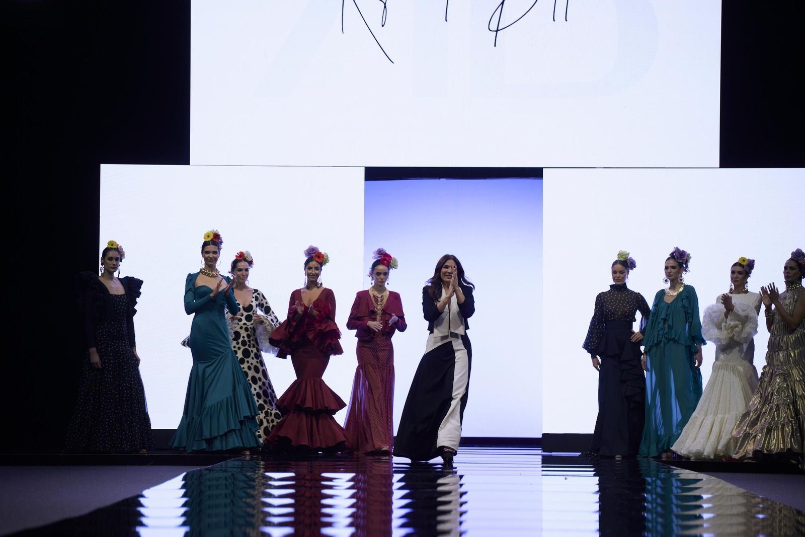 El desfile de Raquel Bollo en SIMOF 2025, todas la fotos