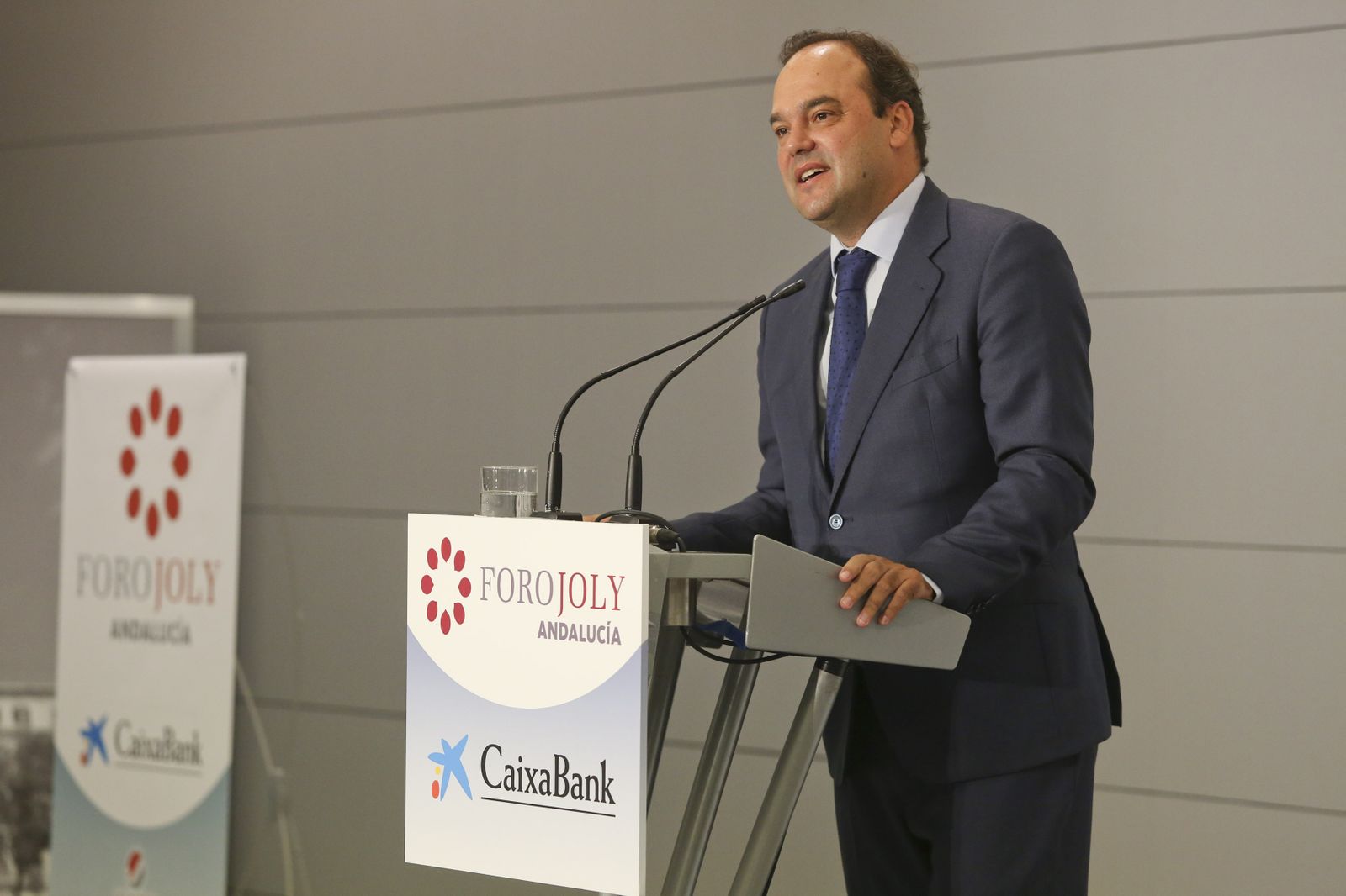 Fotos del Foro Joly con el economista José Carlos Díez