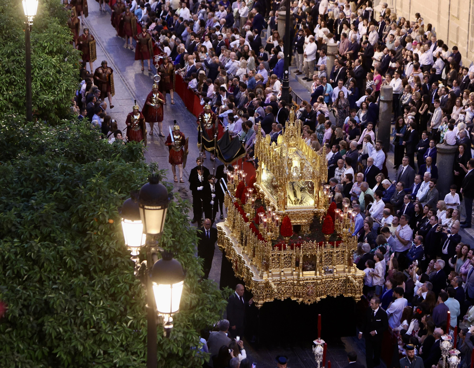 Santo Entierro Grande